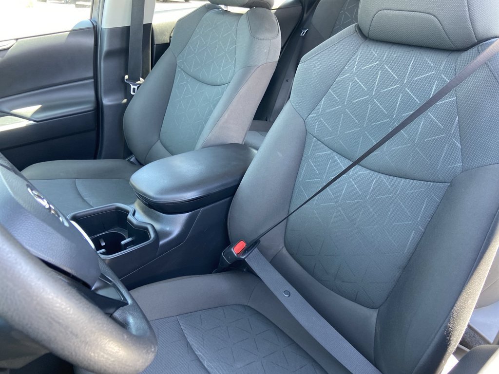 Used 2024 Toyota RAV4 XLE AWD/4WD image 14