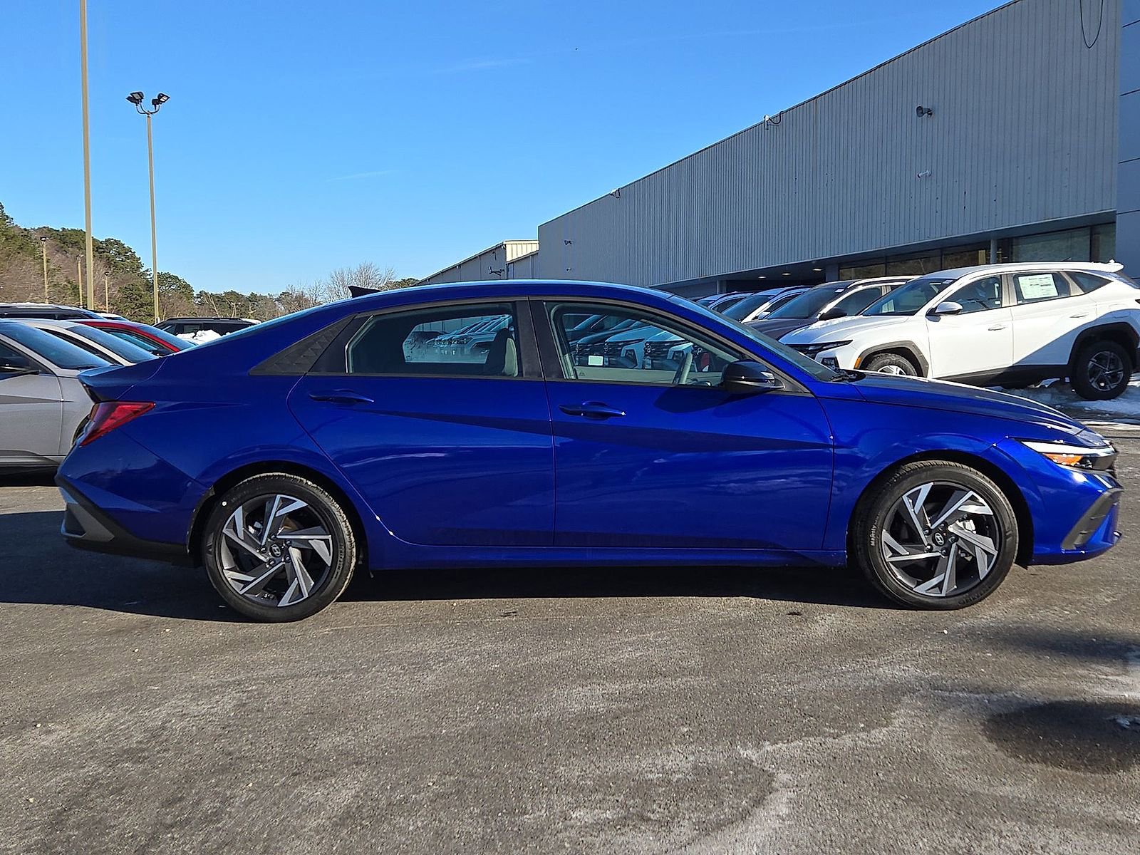 Used 2025 Hyundai Elantra Sport image 30