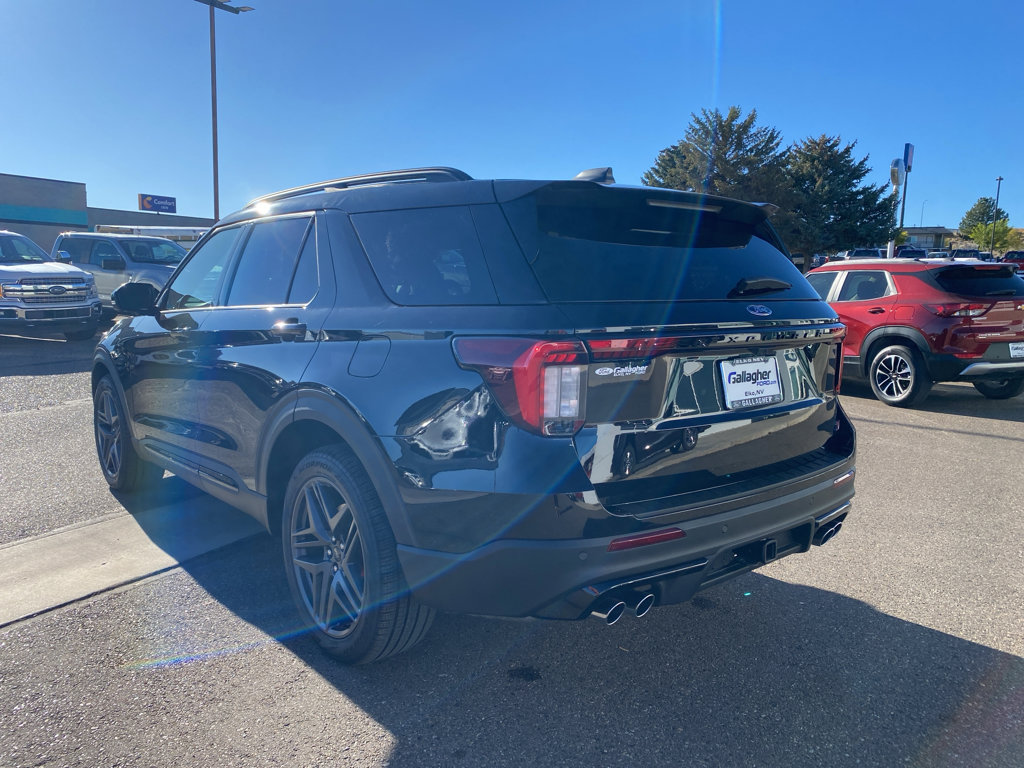 New 2026 Ford Explorer ST image 25