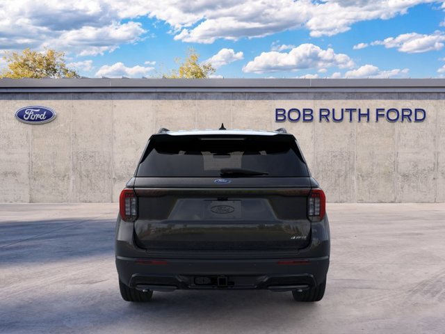 New 2026 Ford Explorer ST-Line AWD/4WD image 6