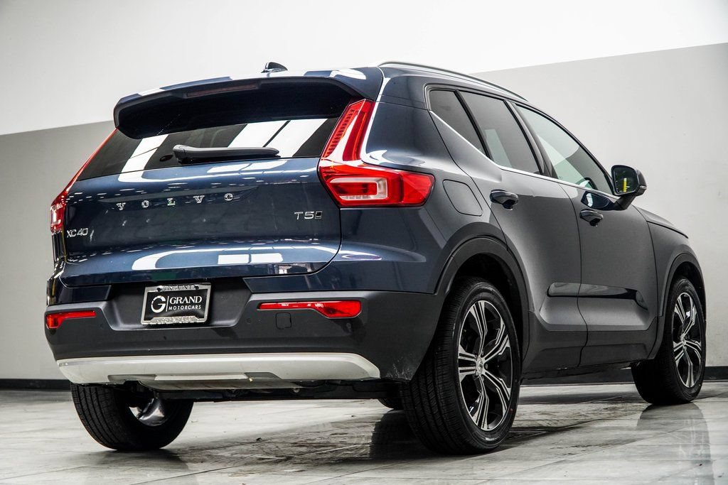 Used 2021 Volvo XC40 T5 Inscription w/ Climate Package AWD/4WD image 12