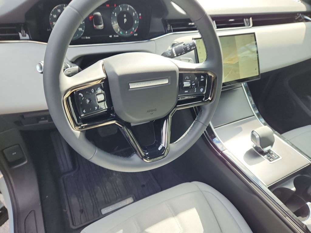 New 2026 Land Rover Range Rover Evoque S AWD/4WD image 15