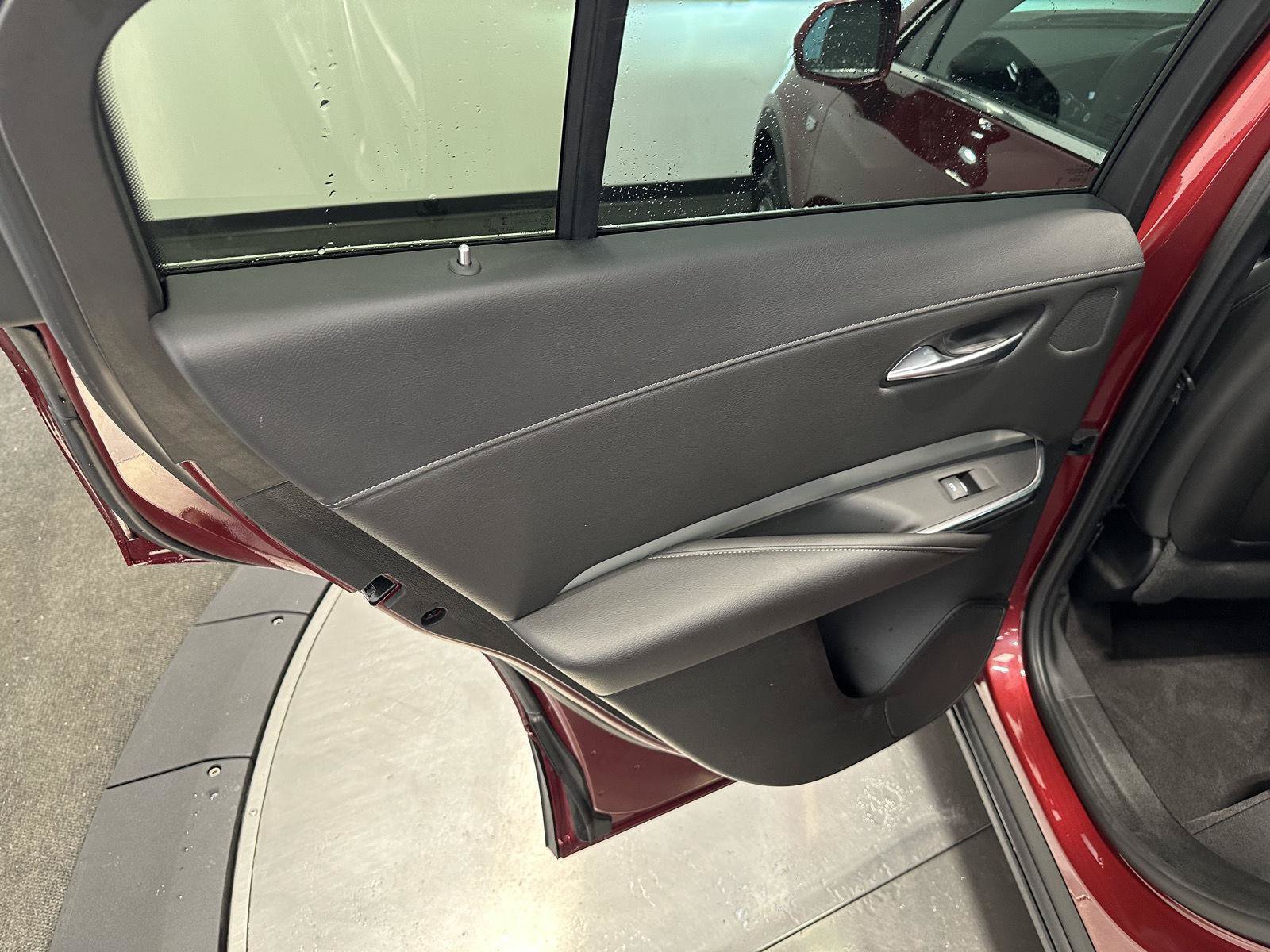 Used 2019 Cadillac XT4 Premium Luxury w/ Cold Weather Package AWD/4WD image 28