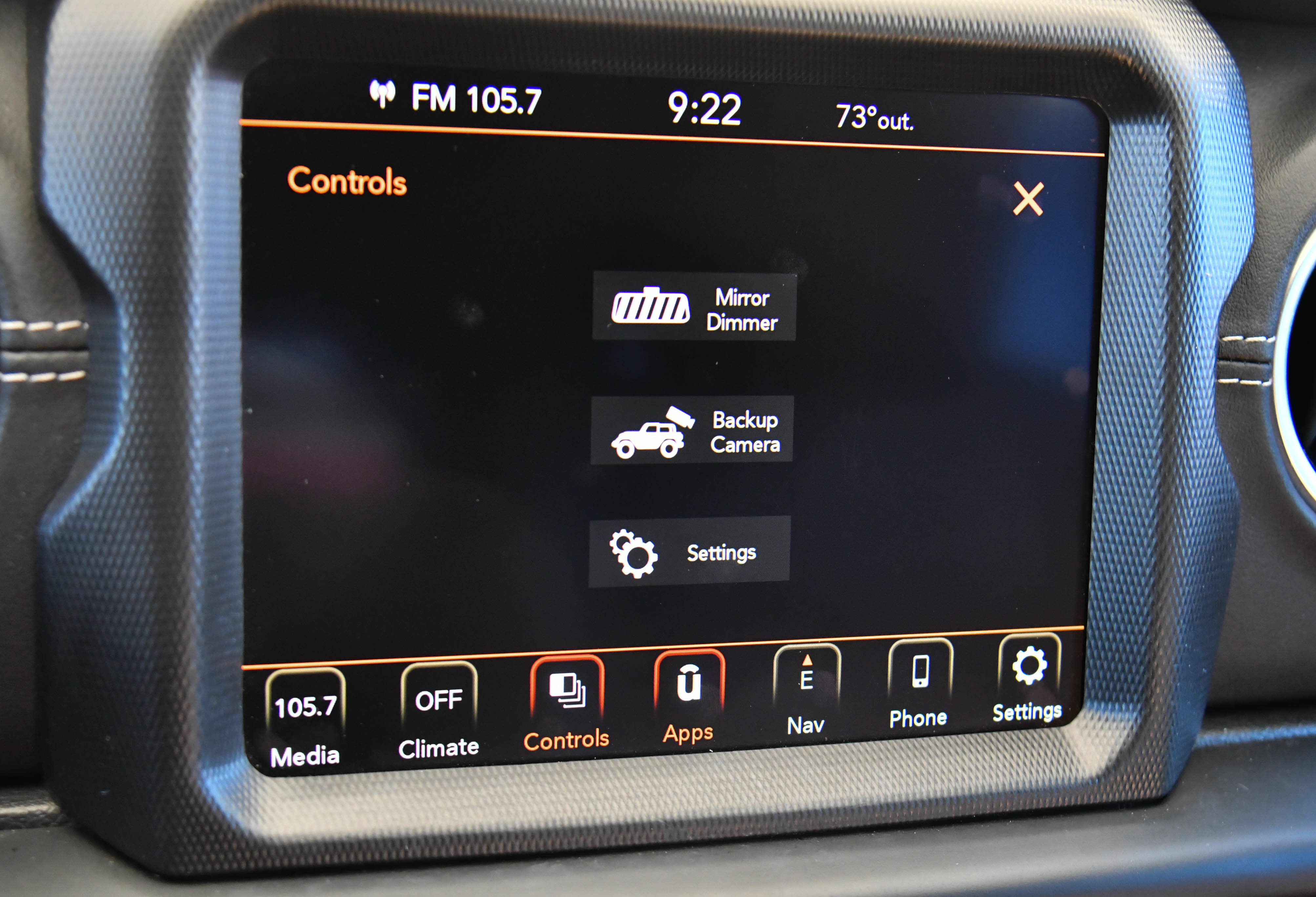 Used 2023 Jeep Wrangler Unlimited Sahara AWD/4WD image 25