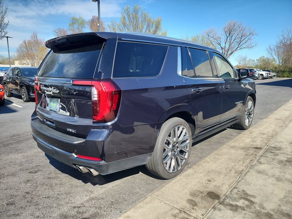Certified 2025 GMC Yukon Denali Ultimate AWD/4WD image 8