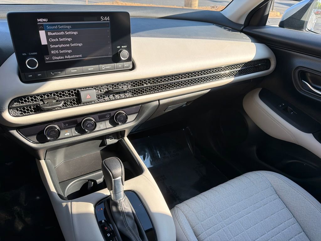 Used 2023 Honda HR-V LX image 23