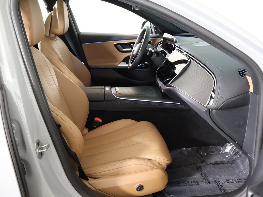 Used 2025 Mercedes-Benz E 450 4MATIC All-Terrain Wagon image 32