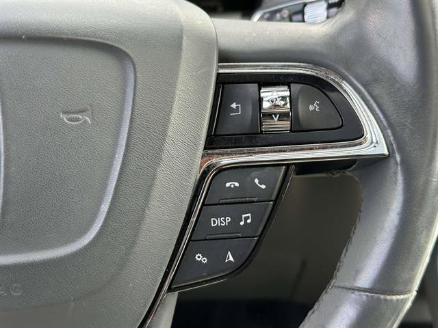 Certified 2022 Lincoln Nautilus Reserve w/ Monochromatic Package AWD/4WD image 16