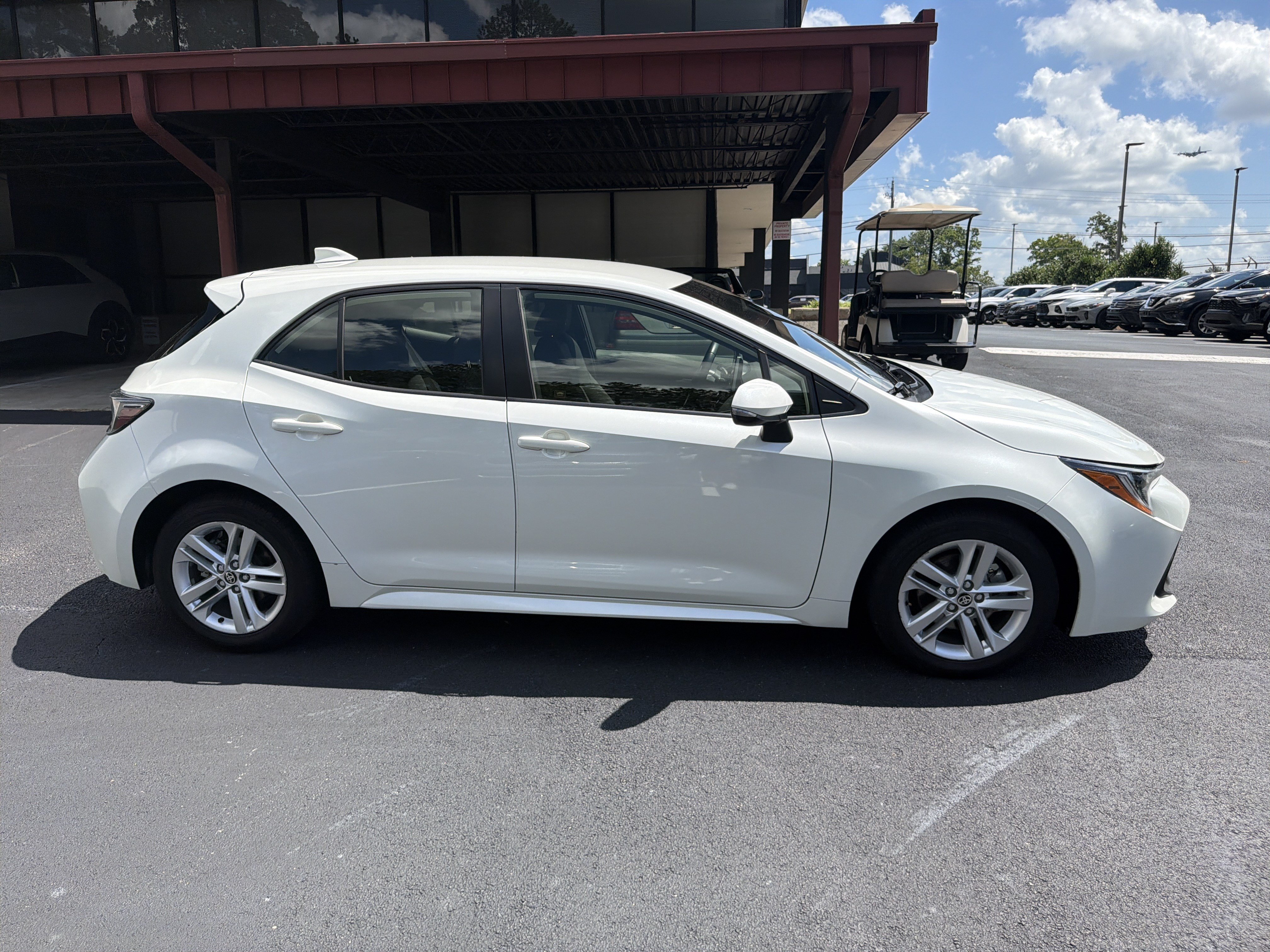 Used 2020 Toyota Corolla SE FWD image 8
