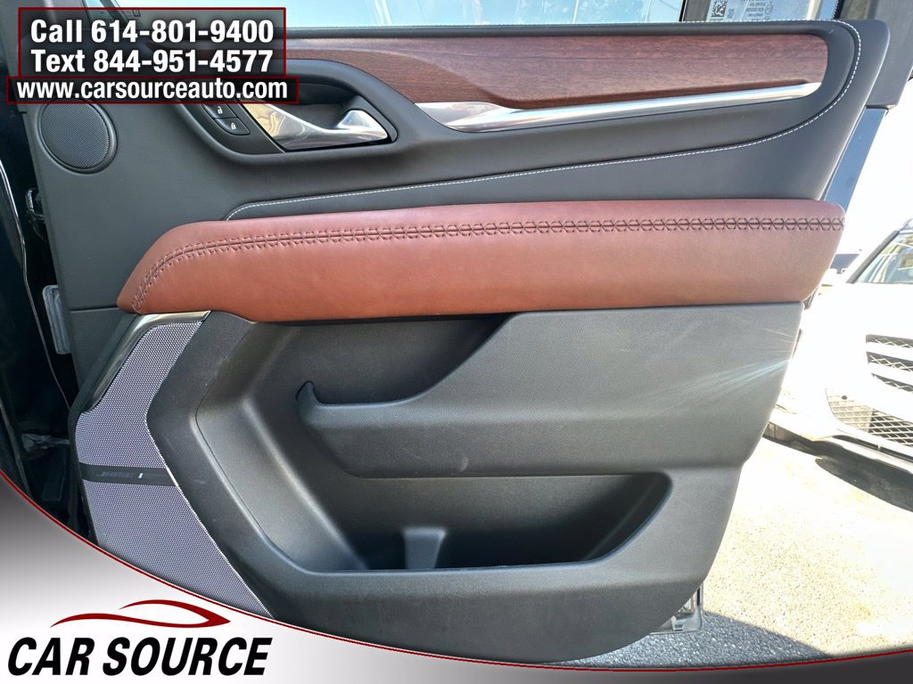 Used 2023 GMC Yukon XL Denali Ultimate AWD/4WD image 36