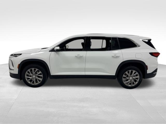 Certified 2026 Buick Enclave Preferred AWD/4WD image 2