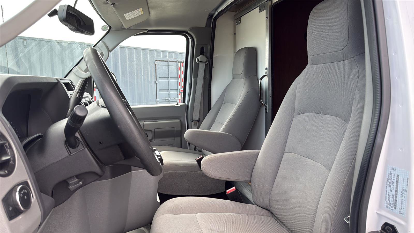 Used 2023 Ford E-450 and Econoline 450 Super Duty w/ Power Windows & Locks Group RWD image 11