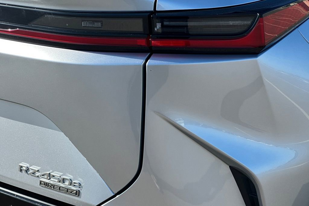 Certified 2023 Lexus RZ 450e Premium w/ Accessory Package (Z1) image 26
