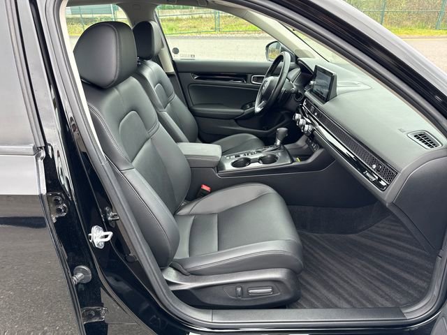 Used 2024 Honda Civic Touring image 13