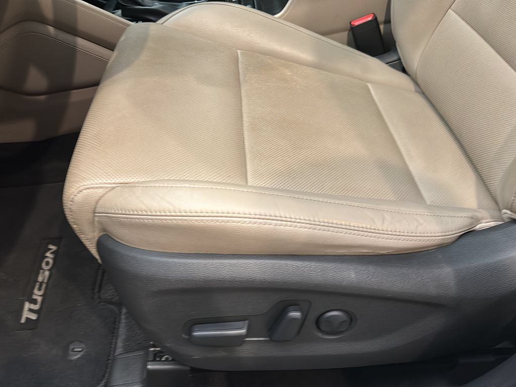 Used 2017 Hyundai Tucson Limited w/ Limited Ultimate Package 03 FWD image 15