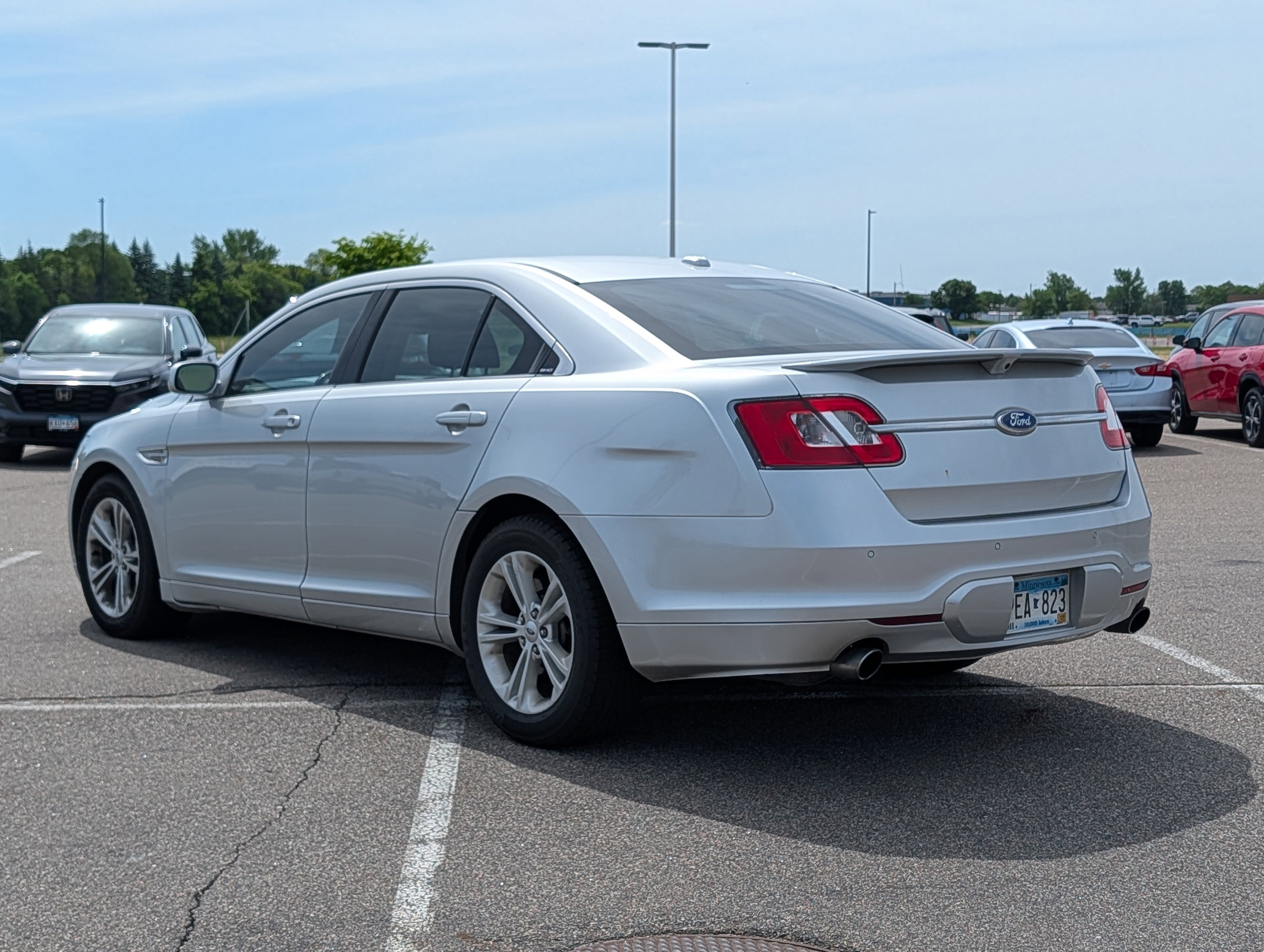 Used 2012 Ford Taurus SHO AWD/4WD image 3