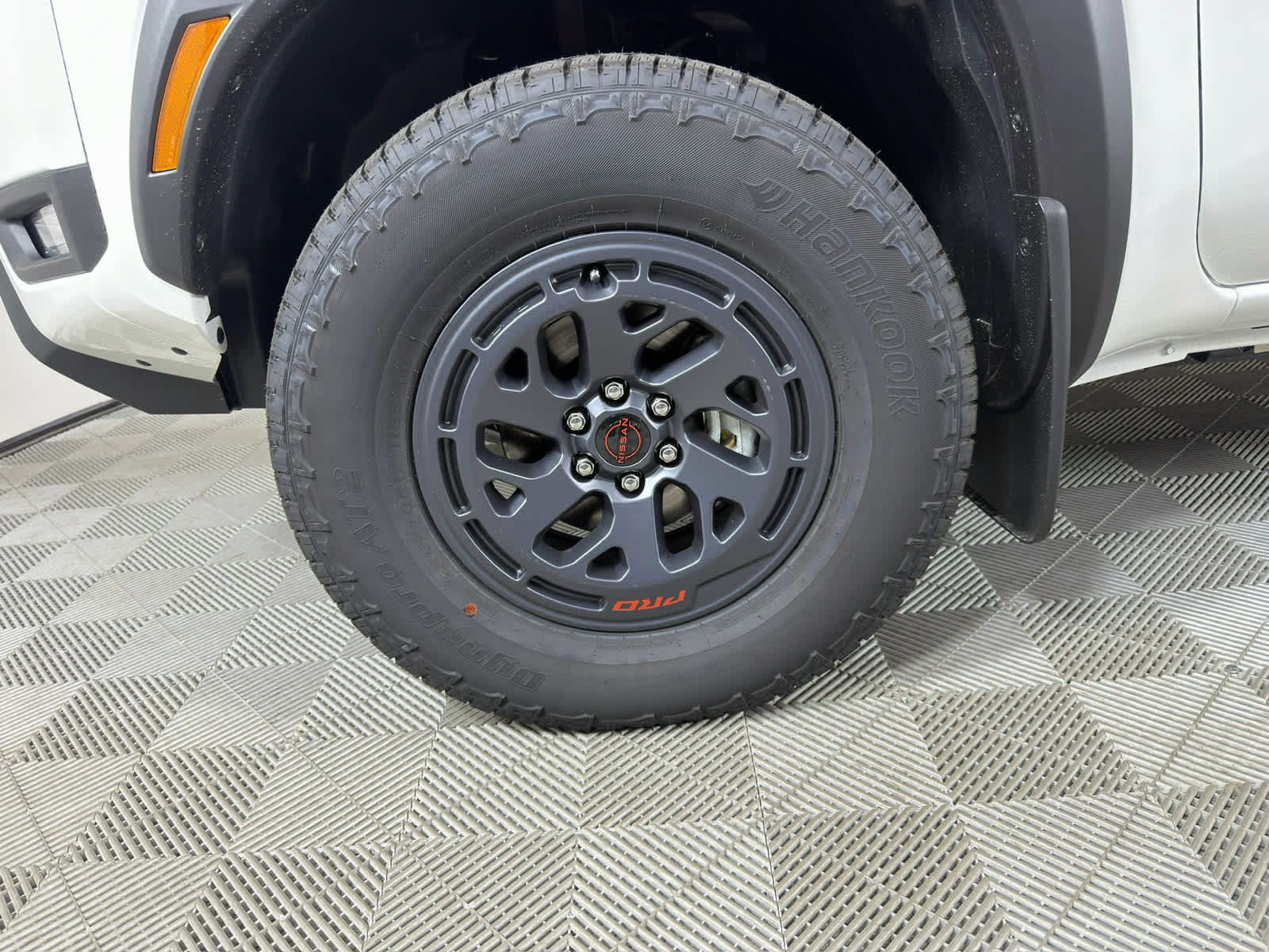 New 2026 Nissan Frontier PRO-4X AWD/4WD image 10