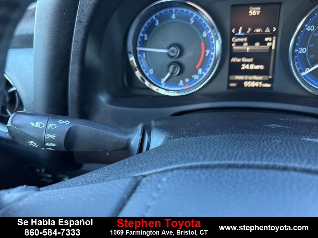 Used 2019 Toyota Corolla SE image 16