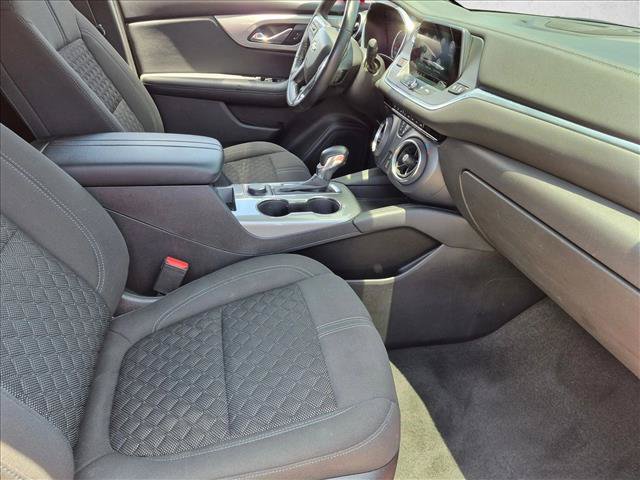 Used 2019 Chevrolet Blazer LT FWD image 18