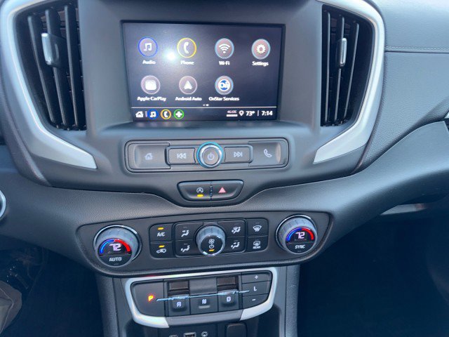 Used 2023 GMC Terrain SLE w/ Driver Convenience Package FWD image 19