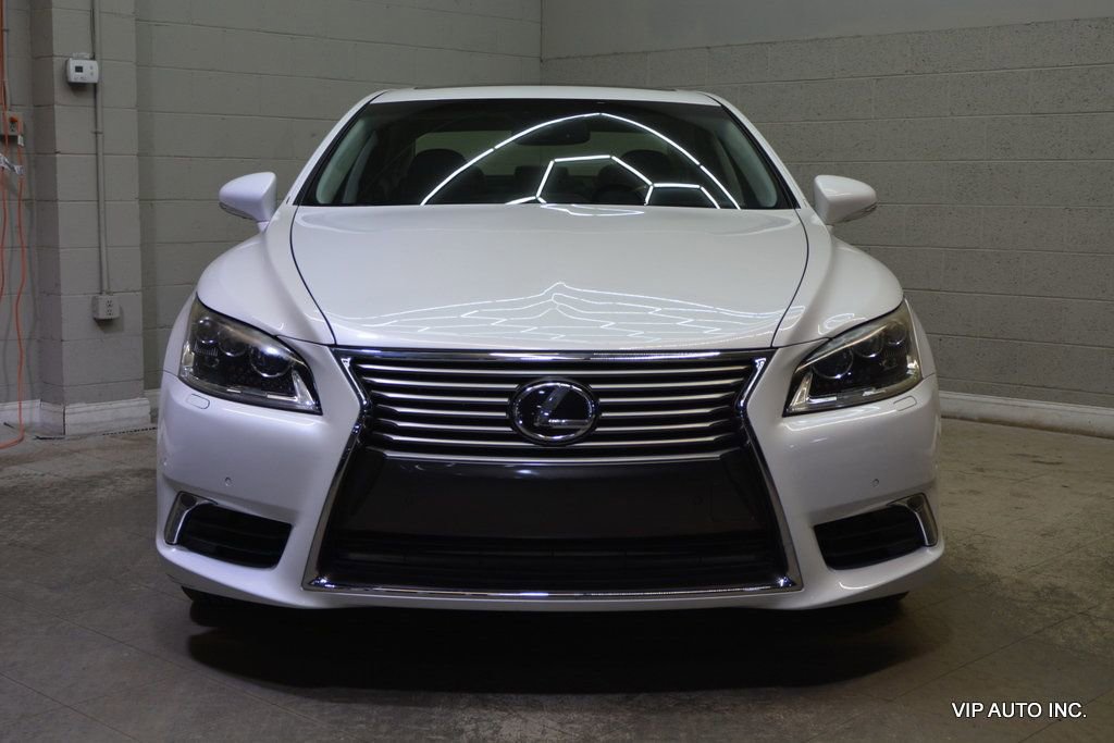 Used 2015 Lexus LS 460 w/ Comfort Package image 5