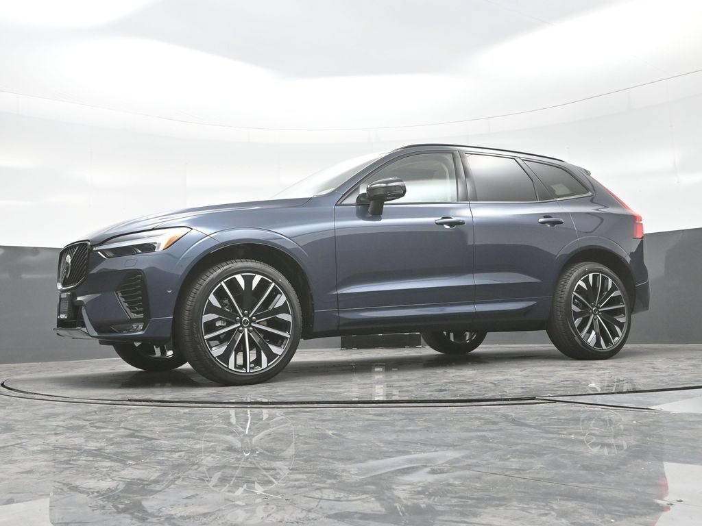 New 2026 Volvo XC60 B5 Ultra w/ Climate Package AWD/4WD image 11