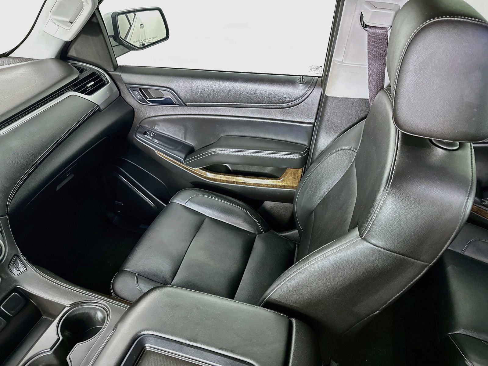 Used 2015 Chevrolet Tahoe LT AWD/4WD image 25