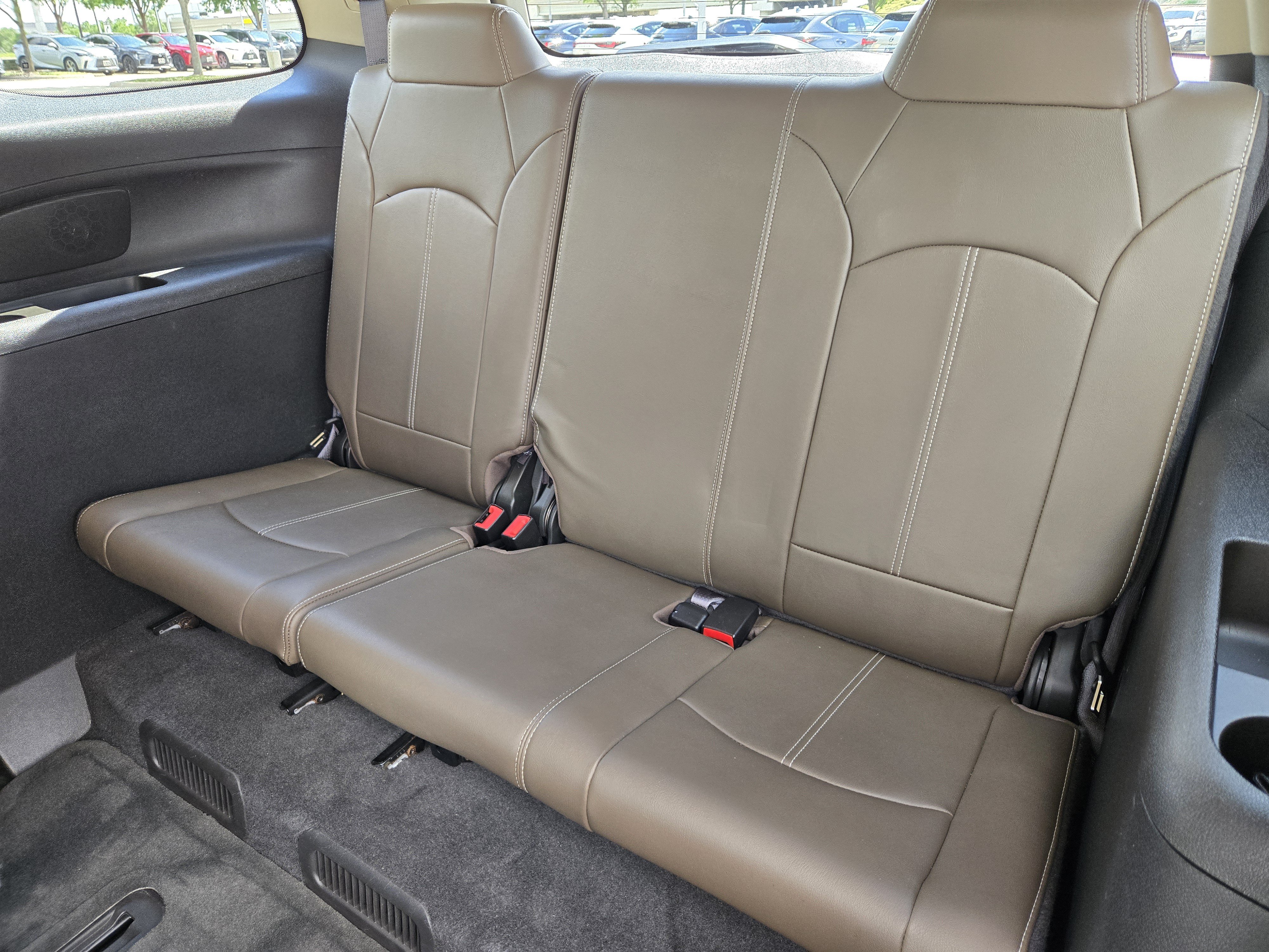 Used 2015 GMC Acadia SLT FWD image 40
