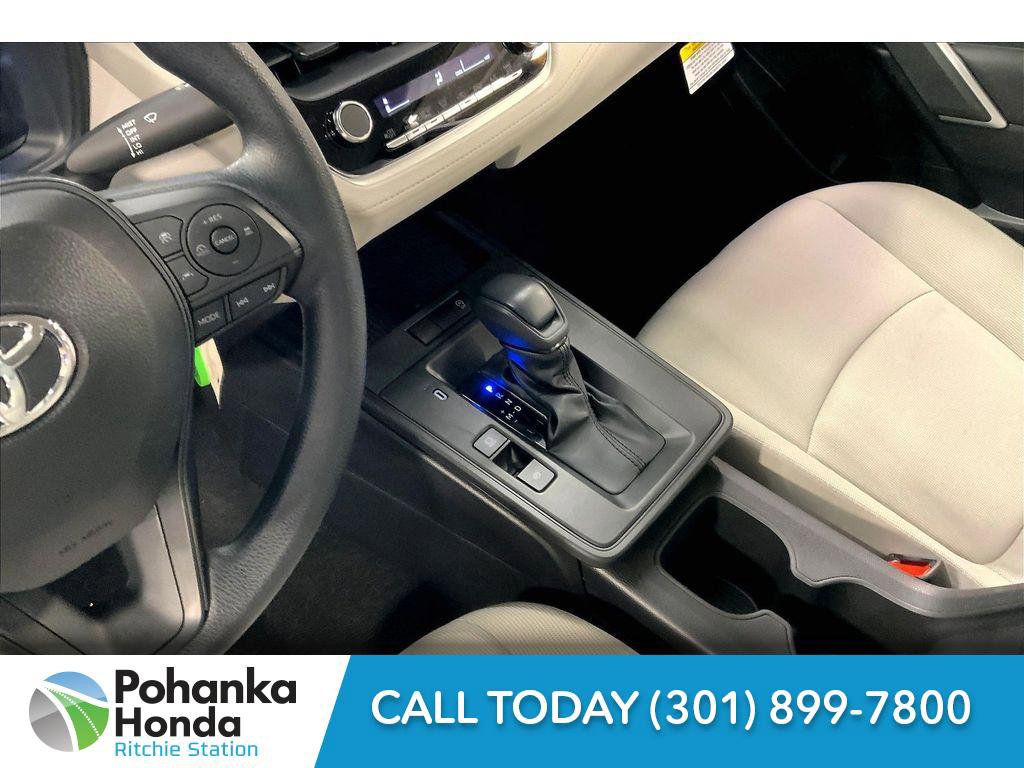 Used 2026 Toyota Corolla Cross L AWD/4WD image 15