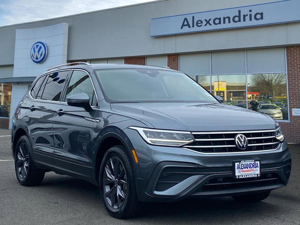 Certified 2022 Volkswagen Tiguan SE video 1