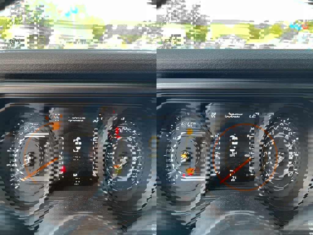 New 2025 Jeep Wrangler Sport S image 21