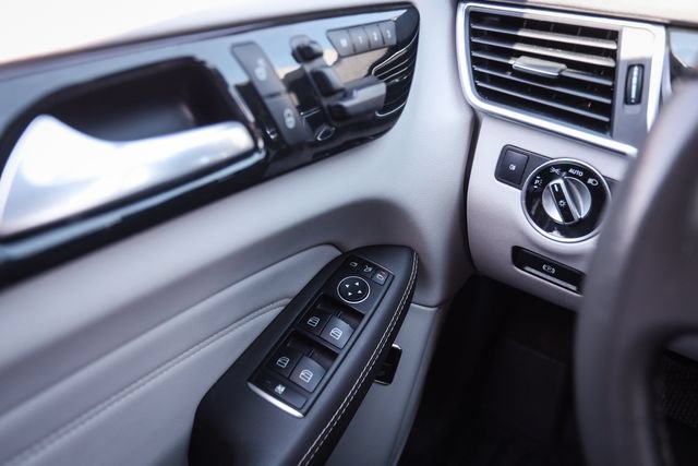 Used 2015 Mercedes-Benz ML 350 4MATIC image 31