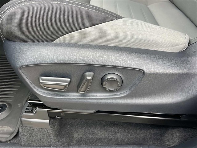 Used 2025 Toyota Tacoma TRD Off-Road image 30