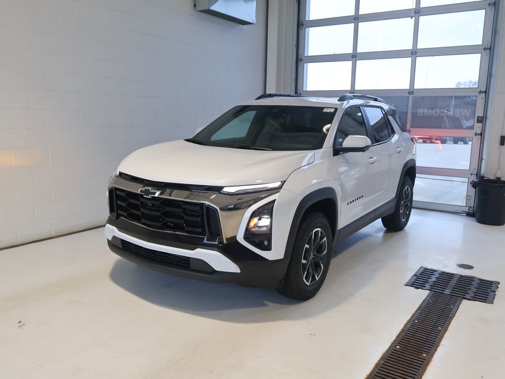 New 2026 Chevrolet Equinox ACTIV w/ Safety and Technology Package image 6