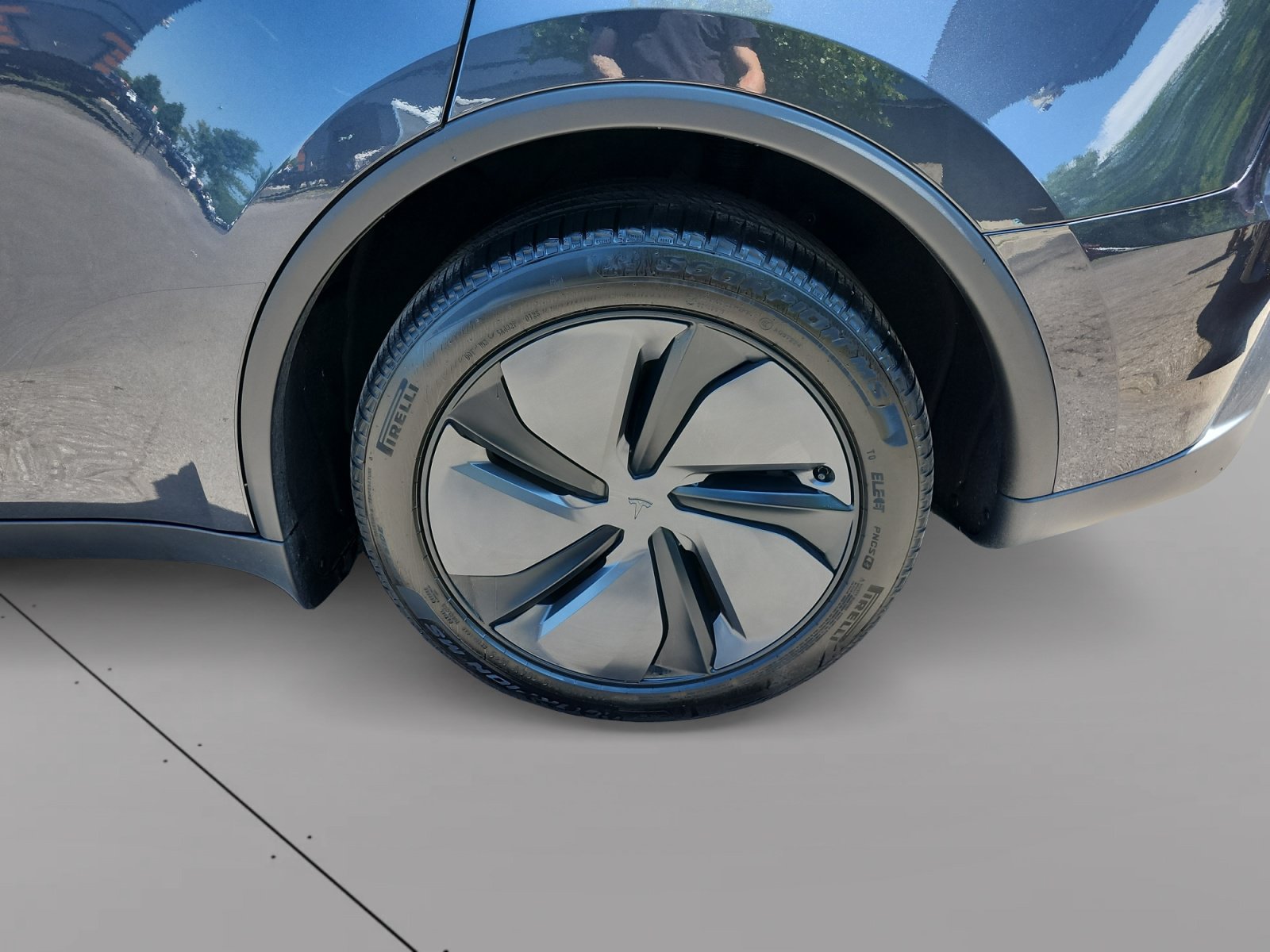 Used 2026 Tesla Model Y Long Range AWD/4WD image 14