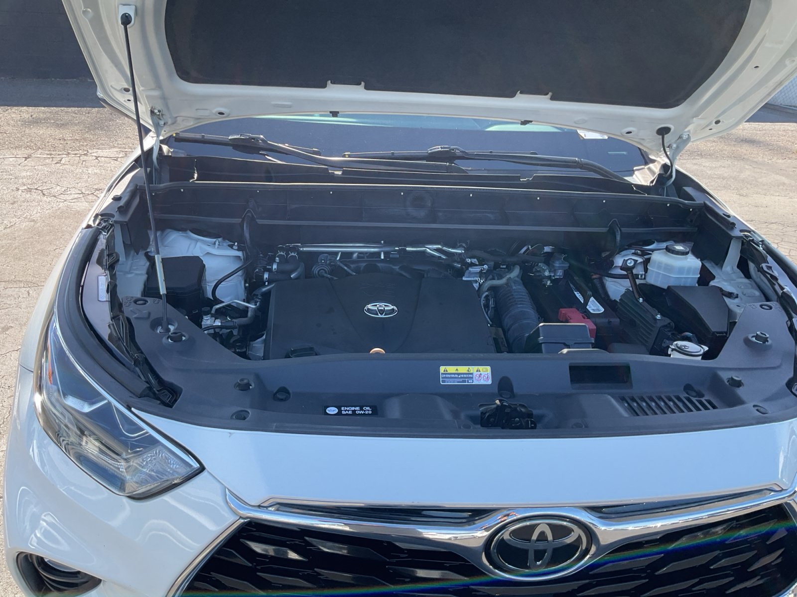 Used 2022 Toyota RAV4 XSE w/ XSE Grade Weather Package AWD/4WD image 22