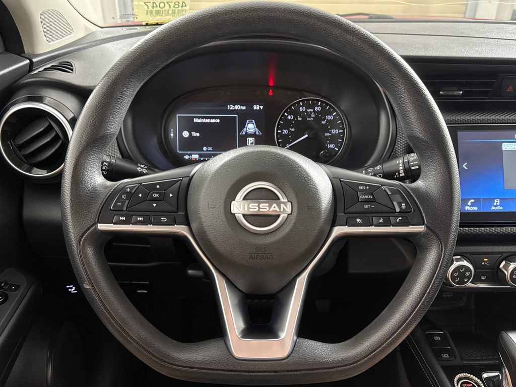 Used 2024 Nissan Kicks SV w/ Interior Electronics Package FWD image 14