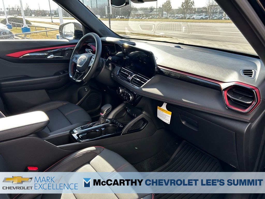 New 2026 Chevrolet TrailBlazer RS w/ Convenience Package FWD image 24