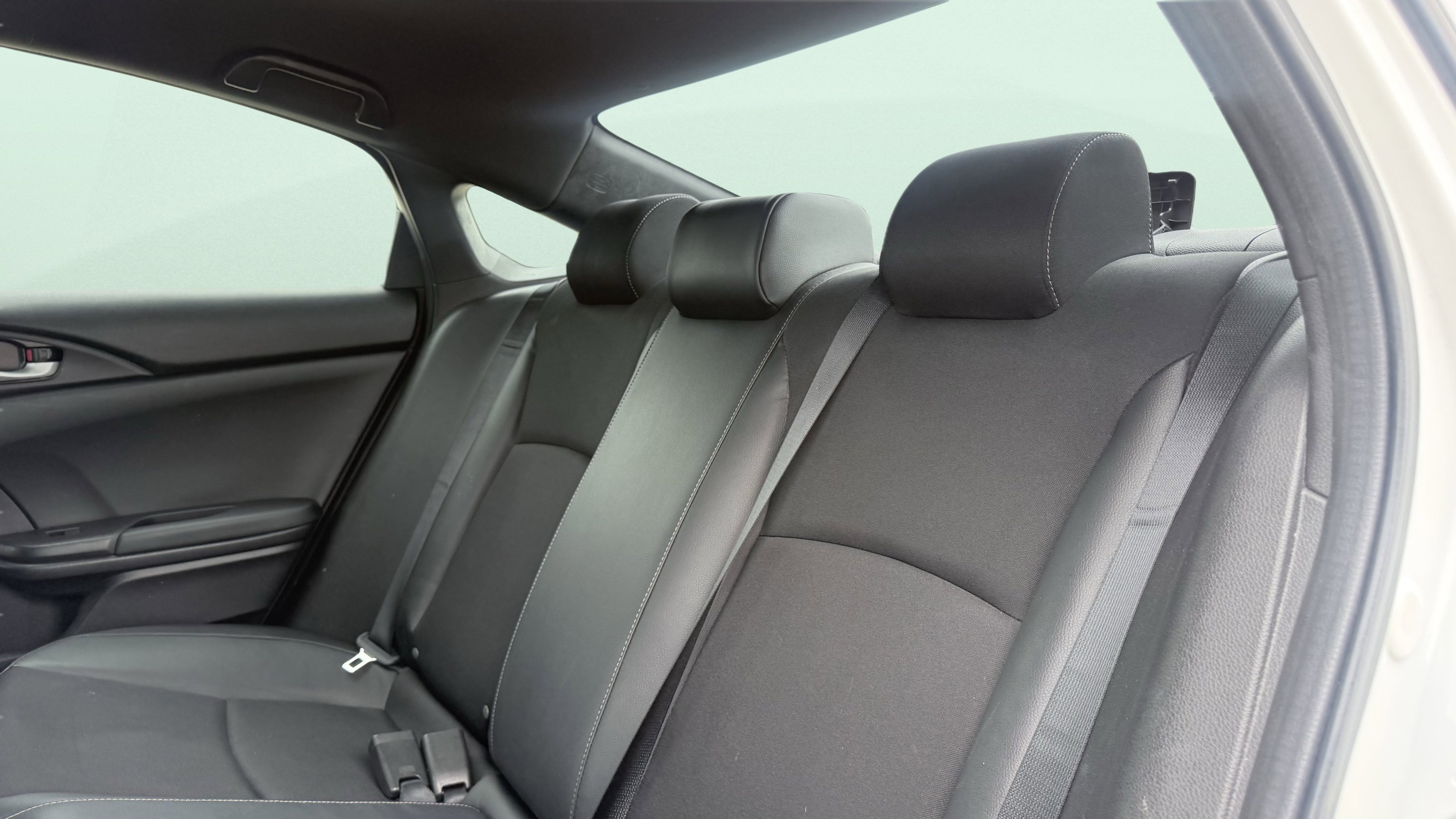 Used 2020 Honda Civic Sport image 32