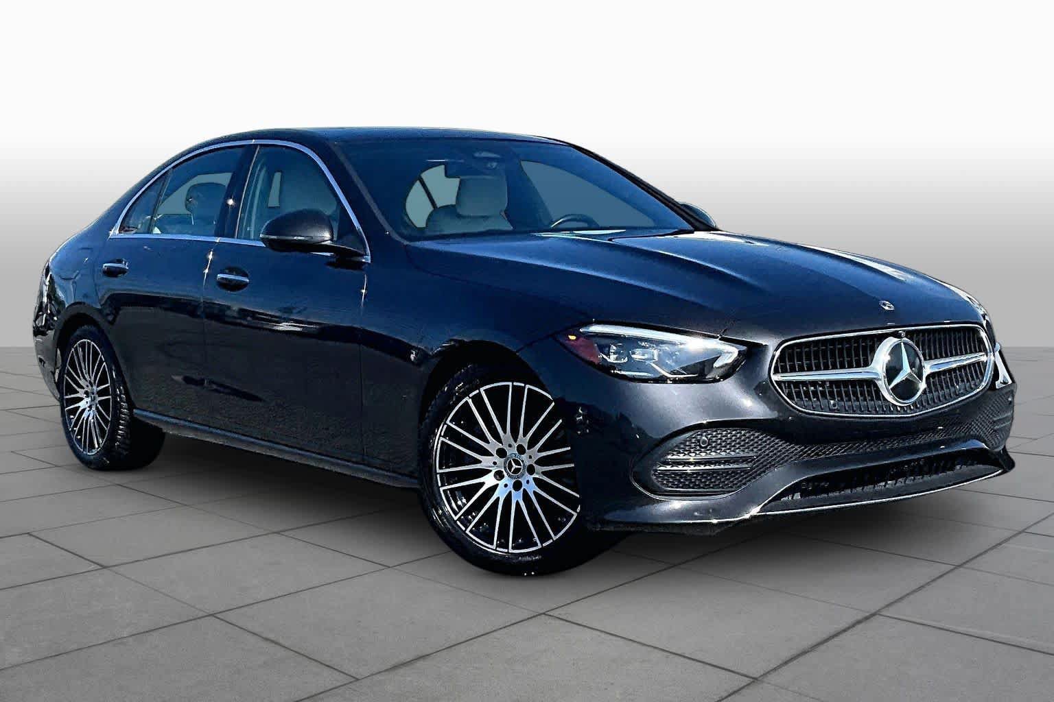 Used 2024 Mercedes-Benz C 300 4MATIC Sedan image 3
