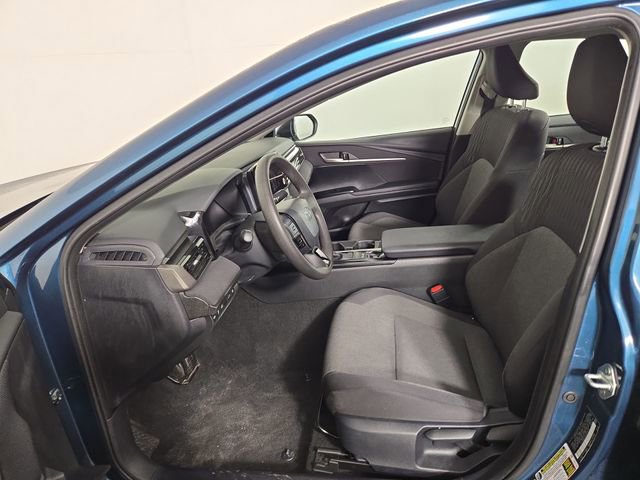 Used 2025 Toyota Camry LE image 12
