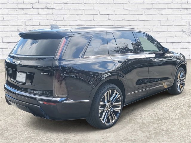 New 2026 Cadillac Vistiq Platinum image 3