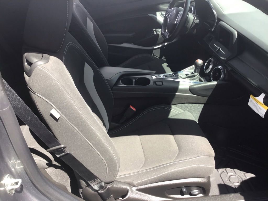Used 2021 Chevrolet Camaro LT RWD image 14