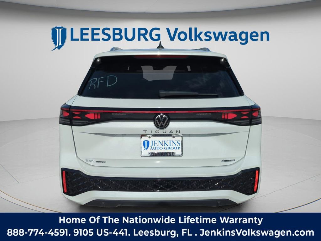Used 2026 Volkswagen Tiguan SEL R-Line image 7