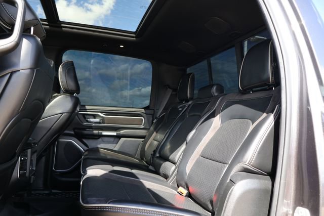 Used 2021 RAM 1500 Laramie w/ Sport Appearance Package image 9