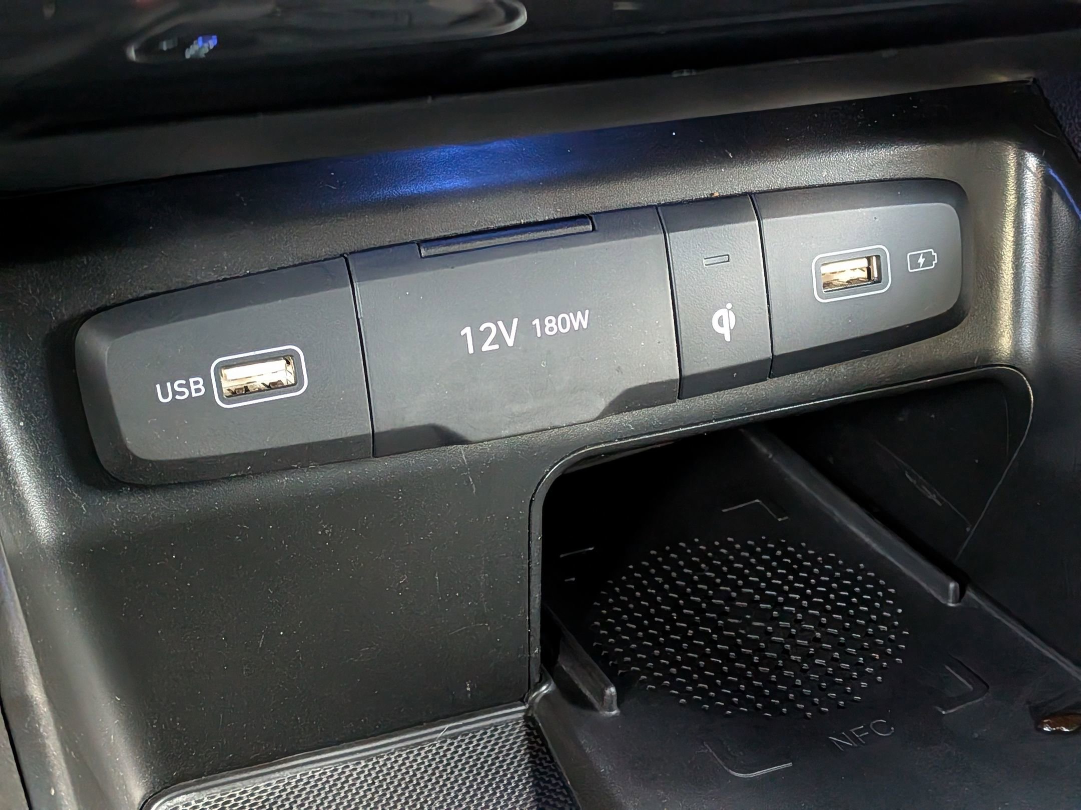 Used 2023 Hyundai Santa Cruz Limited image 23