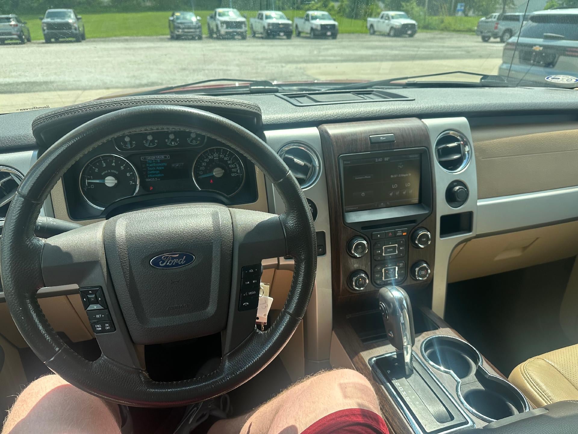 Used 2013 Ford F150 Lariat w/ Luxury Equipment Group AWD/4WD image 10
