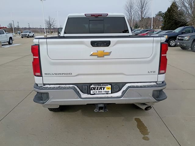 Used 2024 Chevrolet Silverado 2500 LTZ w/ LTZ Convenience Package image 12
