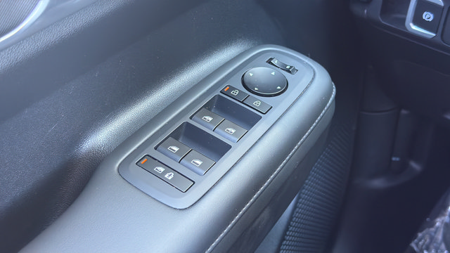 Used 2024 Hyundai Santa Fe XRT AWD/4WD image 13