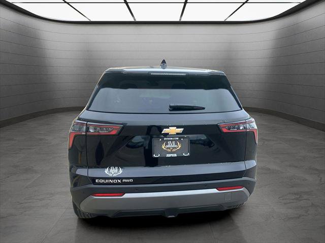 New 2026 Chevrolet Equinox LT w/ Convenience Package II AWD/4WD image 4